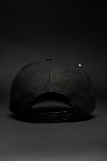 NEW ERA EXCLUSIVE 9FIFTY BLACK LONG BEACH STATE SNAPBACK W/ LONG BEACH CERTIFIED SIDE PATCH