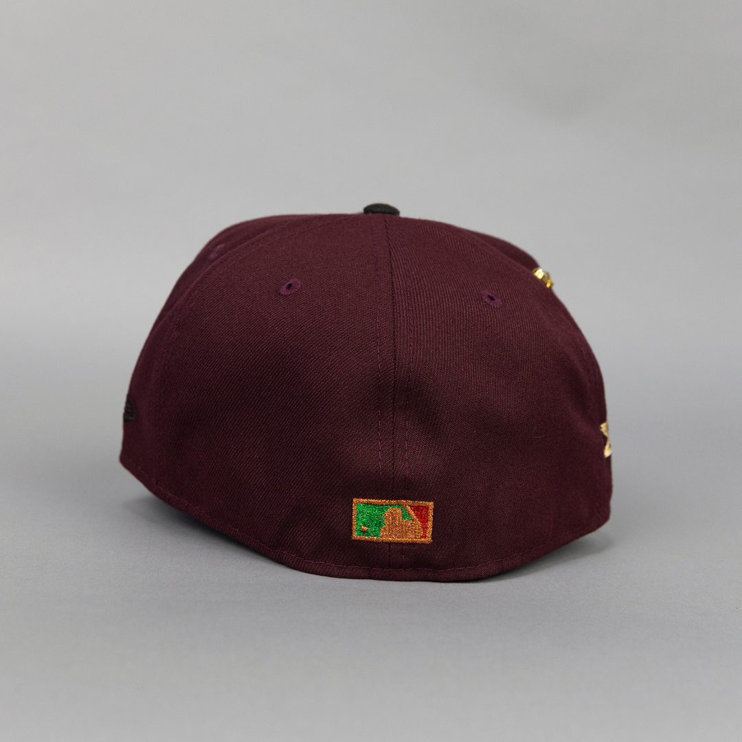 NEW ERA EXCLUSIVE 59FIFTY BURGUNDY/ BLACK CHICAGO WHITE SOX W/ COMISKEY PARK SIDE PATCH