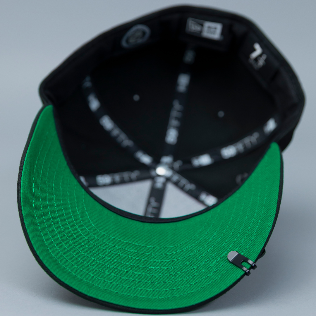 NEW ERA 59FIFTY BLACK LOS ANGELES KINGS SCRIPT W/ "KINGS" SIDE PATCH