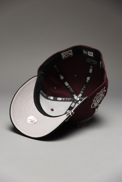 NEW ERA EXCLUSIVE 59FIFTY BURGUNDY//BLACK ATLANTA BRAVES W/ 1999 WORLD SERIES SIDE PATCH