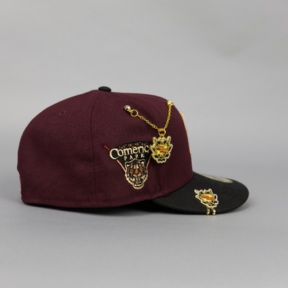 NEW ERA EXCLUSIVE 59FIFTY BURGUNDY/ BLACK DETROIT TIGERS W/ COMERICA PARK SIDE PATCH