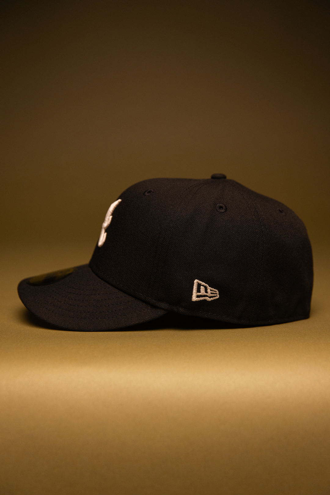 NEW ERA EXCLUSIVE 59FIFTY BLACK ATLANTA BRAVES W/ ALL STAR GAME SIDE PATCH