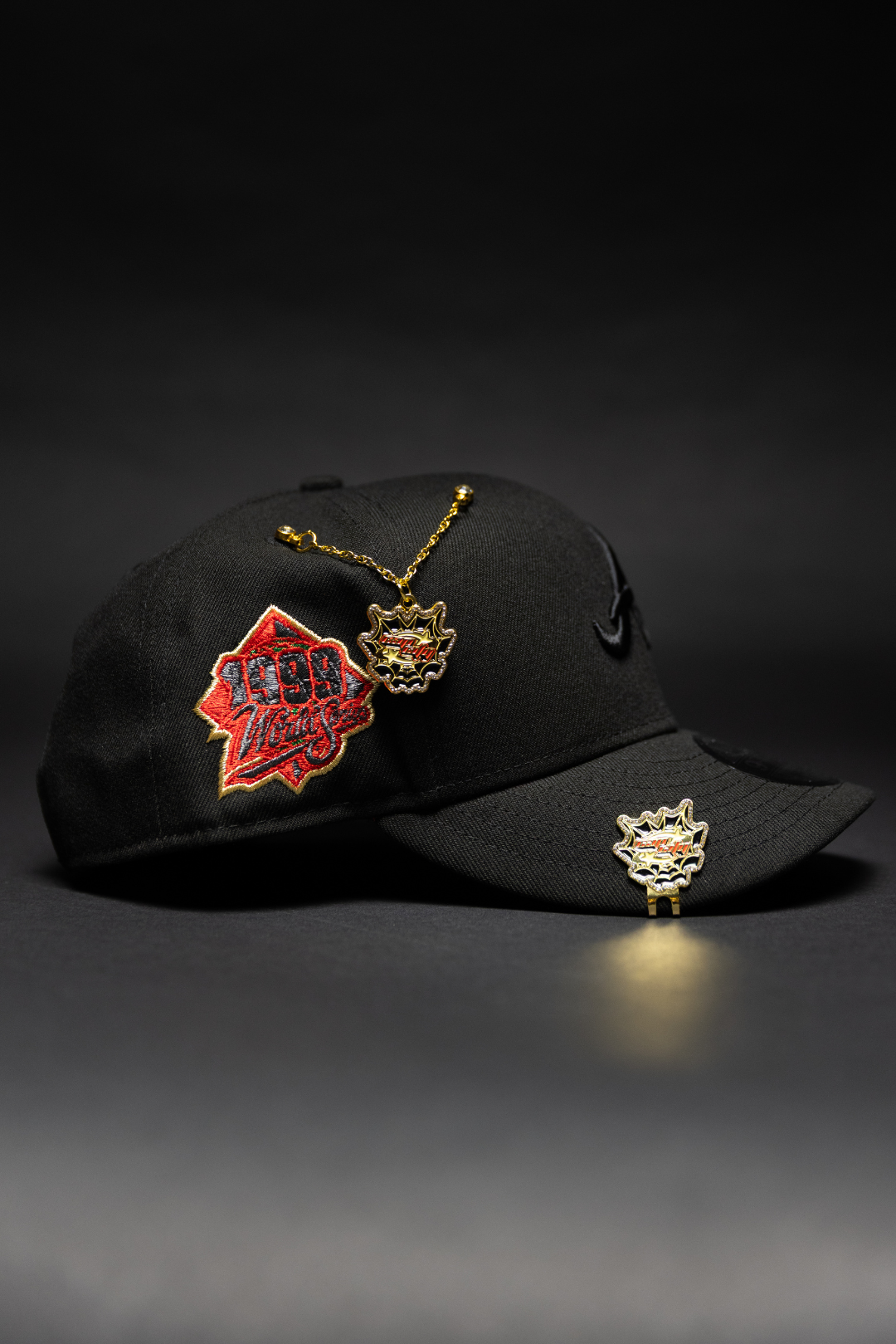 NEW ERA EXCLUSIVE 9FIFTY BLACKED OUT ATLANTA BRAVES SNAPBACK W/ 1999 WORLD SERIES SIDE PATCH