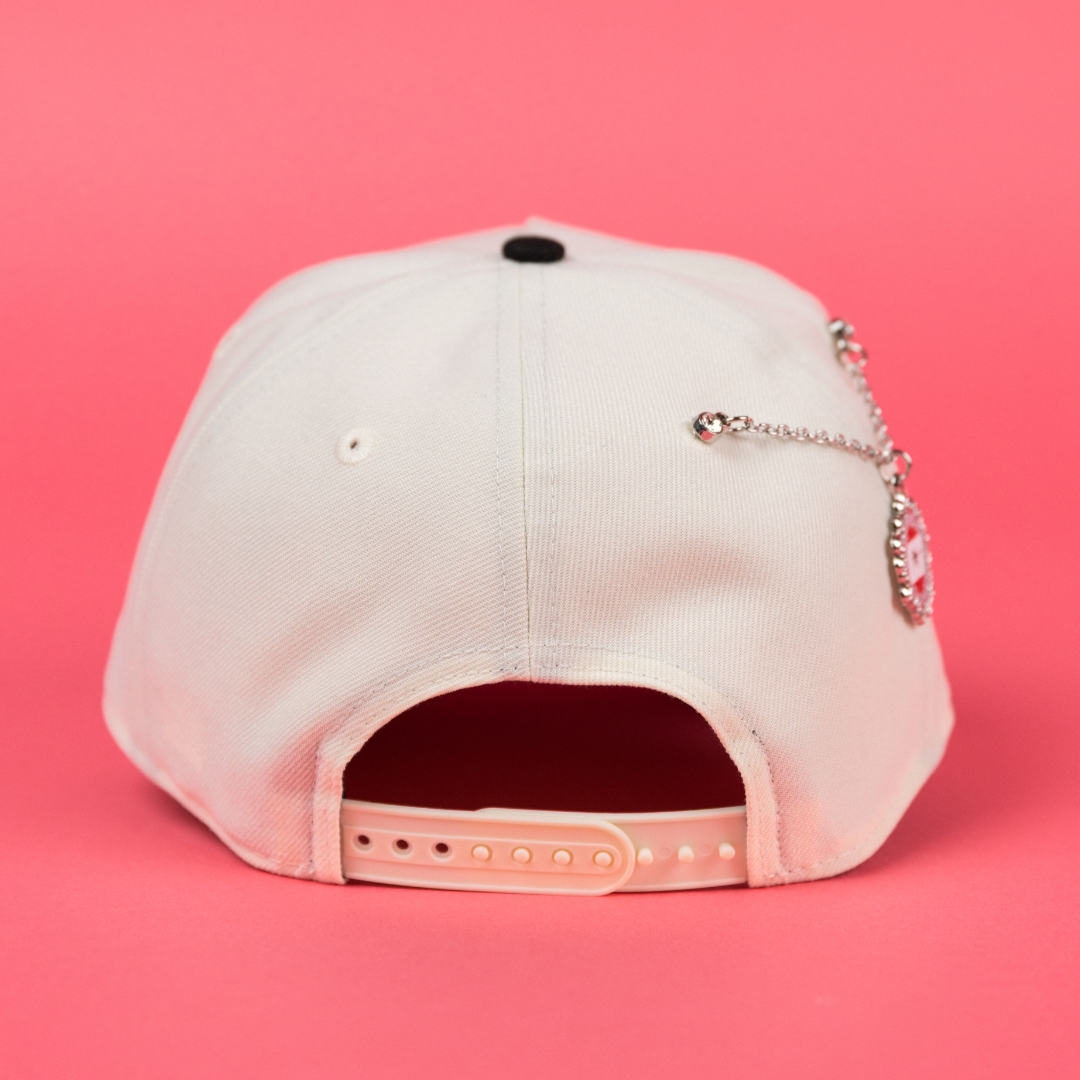 NEW ERA 9FIFTY A-FRAME CHROME/ BLACK ATLANTA BRAVES SNAPBACK W/ 1999 WORLD SERIES SIDE PATCH