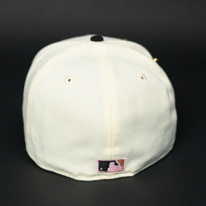 NEW ERA EXCLUSIVE 59FIFTY CHROME/ BLACK NEW YORK YANKEES W/ 1999 WORLD SERIES SIDE PATCH