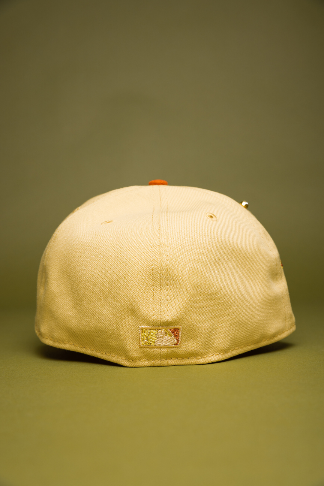 NEW ERA EXCLUSIVE 59FIFTY VEGAS GOLD/MAROON ATLANTA BRAVES W/ 2000 ALL STAR GAME SIDE PATCH