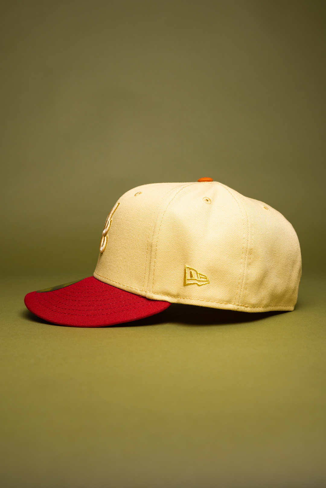 NEW ERA EXCLUSIVE 59FIFTY VEGAS GOLD/MAROON ATLANTA BRAVES W/ 2000 ALL STAR GAME SIDE PATCH