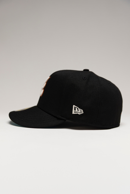 NEW ERA EXCLUSIVE 59FIFTY BLACK ATLANTA BRAVES W/ 1995 WORLD SERIES SIDE PATCH
