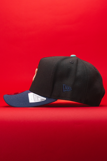 NEW ERA 9FIFTY A-FRAME BLACK/NAVY CHICAGO CUBS SNAPBACK W/ TOKYO SERIES SIDE PATCH