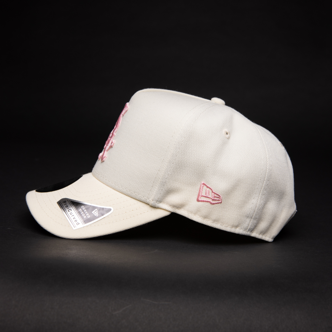 NEW ERA 9FIFTY A-FRAME WHITE CHICAGO WHITE SOX SNAPBACK W/ 2005 WORLD SEREIS SIDE PATCH