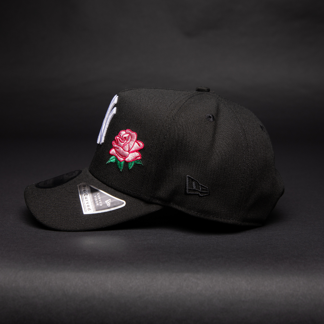 NEW ERA 9FIFTY A-FRAME BLACK NEW YORK YANKEES SNAPBACK W/ PINK ROSE + SUBWAY SERIES SIDE PATCH