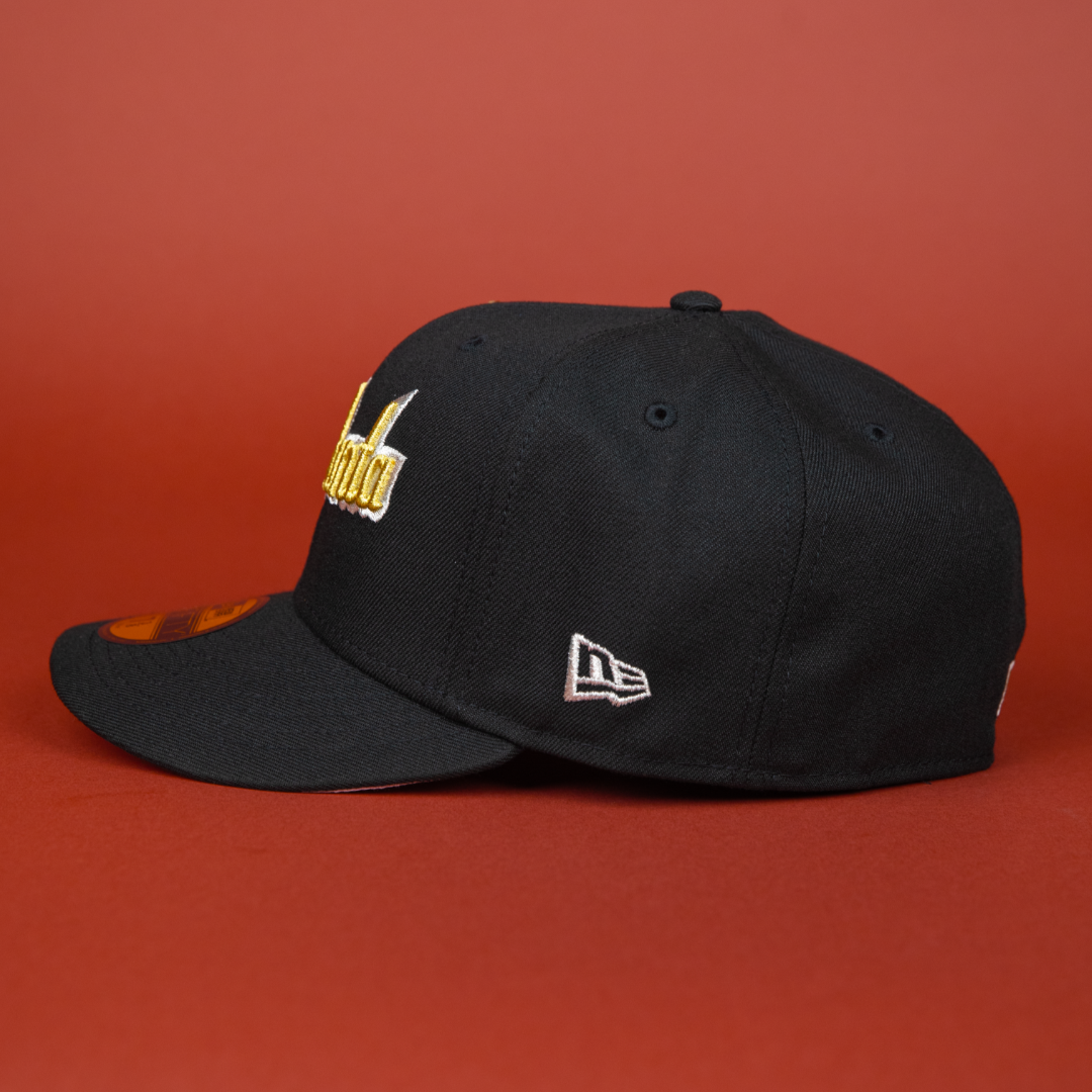 NEW ERA 59FIFTY BLACK ATLANTA BRAVES SCRIPT W/ 1999 WORLD SERIES SIDE PATCH