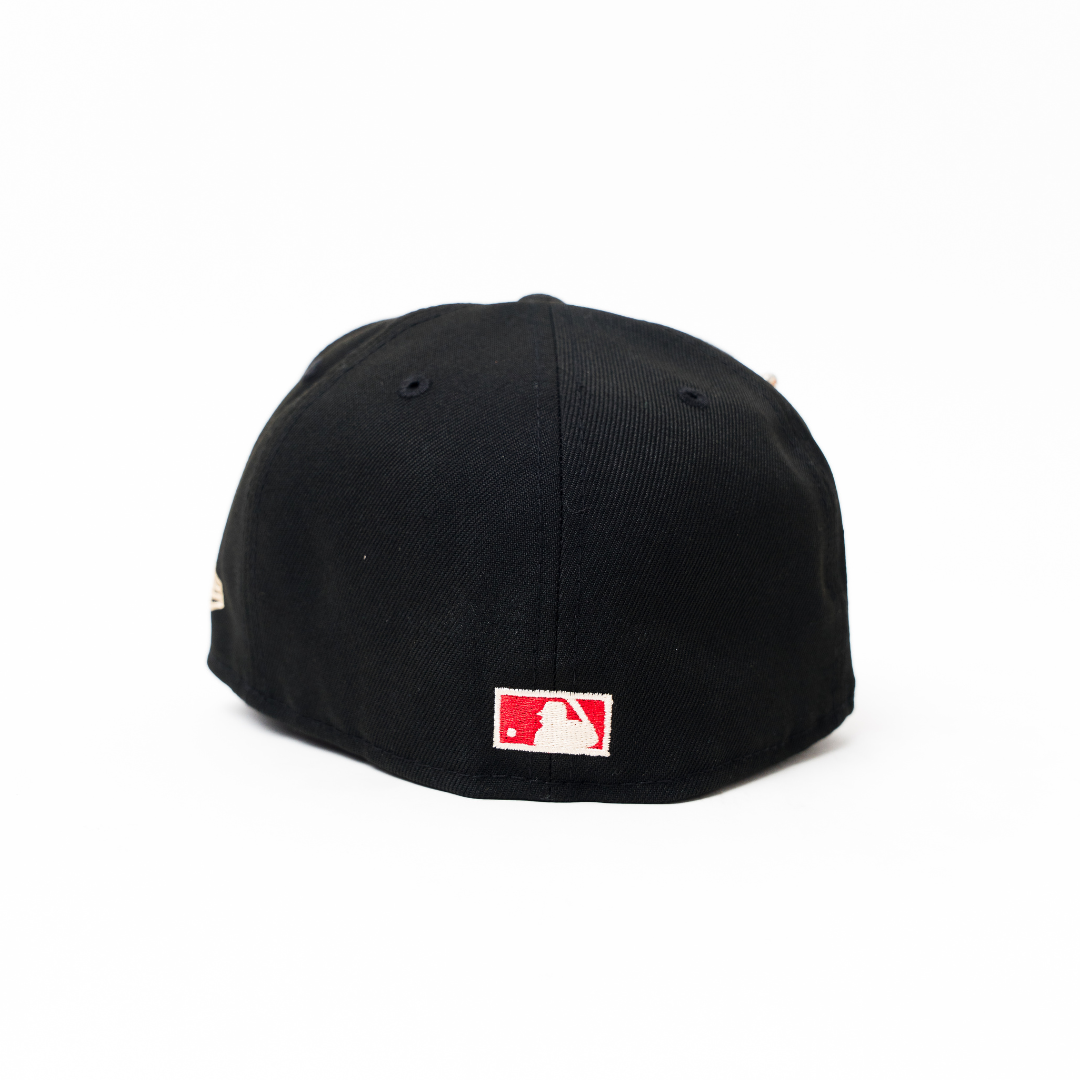NEW ERA EXCLUSIVE 59FIFTY BLACK NEW YORK YANKEES W/ WORLD SERIES SIDE PATCH