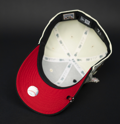 NEW ERA EXCLUSIVE 59FIFTY CHROME/ BLACK NEW YORK YANKEES W/ WORLD SERIES SIDE PATCH