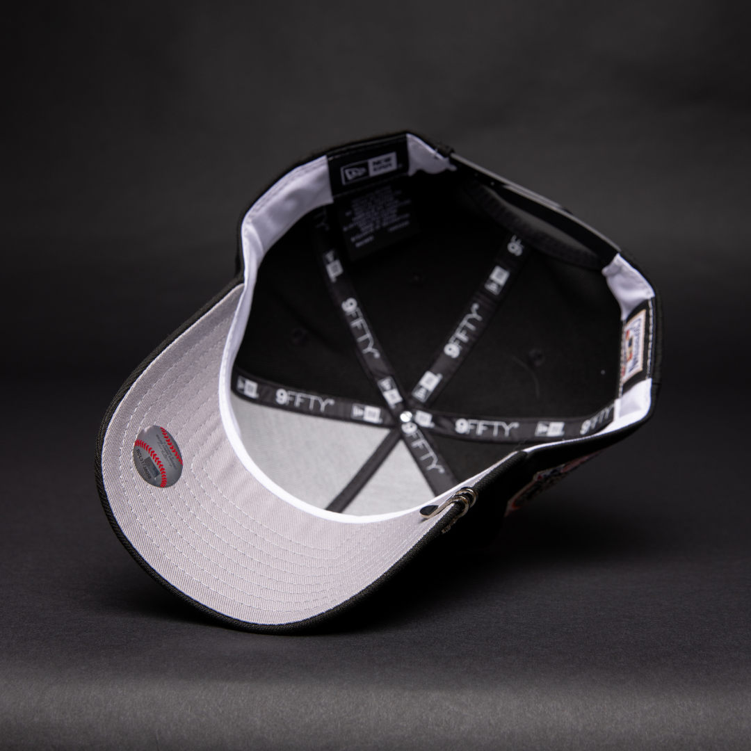 NEW ERA 9FIFTY A-FRAME BLACK NEW YORK YANKEES SNAPBACK W/ PINK ROSE + SUBWAY SERIES SIDE PATCH