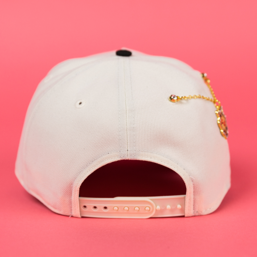 NEW ERA 9FIFTY A-FRAME CHROME/ BLACK NEW YORK YANKEES SNAPBACK W/ 1996 WORLD SERIES SIDE PATCH
