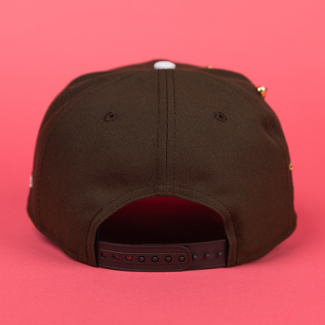 NEW ERA EXCLUSIVE 9FIFTY BROWN ATLANTA BRAVES "HEAVENLY CITY" SNAPBACK W/ 2000 ALL STAR GAME SIDE PATCH