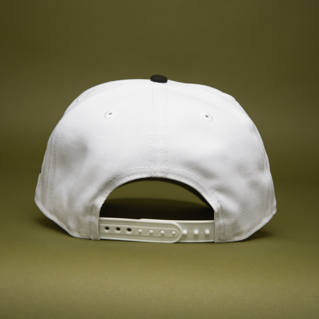 NEW ERA 9FIFTY A-FRAME PEARL WHITE LOS ANGELES DODGERS SNAPBACK W/ WORLD CHAMPIONS SIDE PATCH