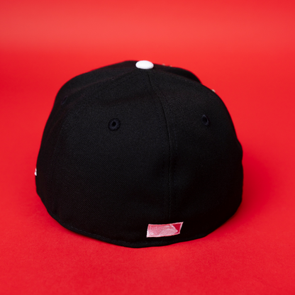 NEW ERA EXCLUSIVE 59FIFTY BLACK ATLANTA BRAVES W/ PINK ROSE + 1999 WORLD SERIES SIDE PATCH