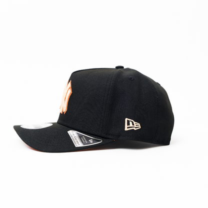 NEW ERA 9FIFTY A-FRAME BLACK NEW YORK YANKEES SNAPBACK W/ 1962 WORLD SERIES SIDE PATCH