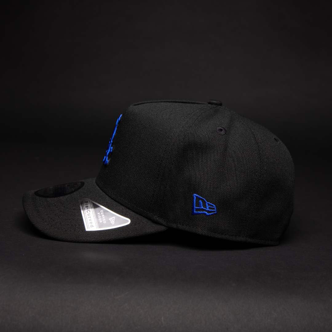 NEW ERA 9FIFTY A-FRAME BLACK CHIACGO WHITE SOX SNAPBACK W/ 2005 WORLD SERIES SIDE PATCH