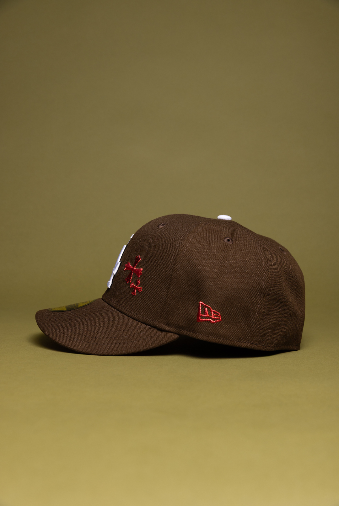 NEW ERA EXCLUSIVE 59FIFTY BROWN LOS ANGELES DODGERS W/ BLOOMING ROSE + 60TH ANNIVERSARY SIDE PATCH