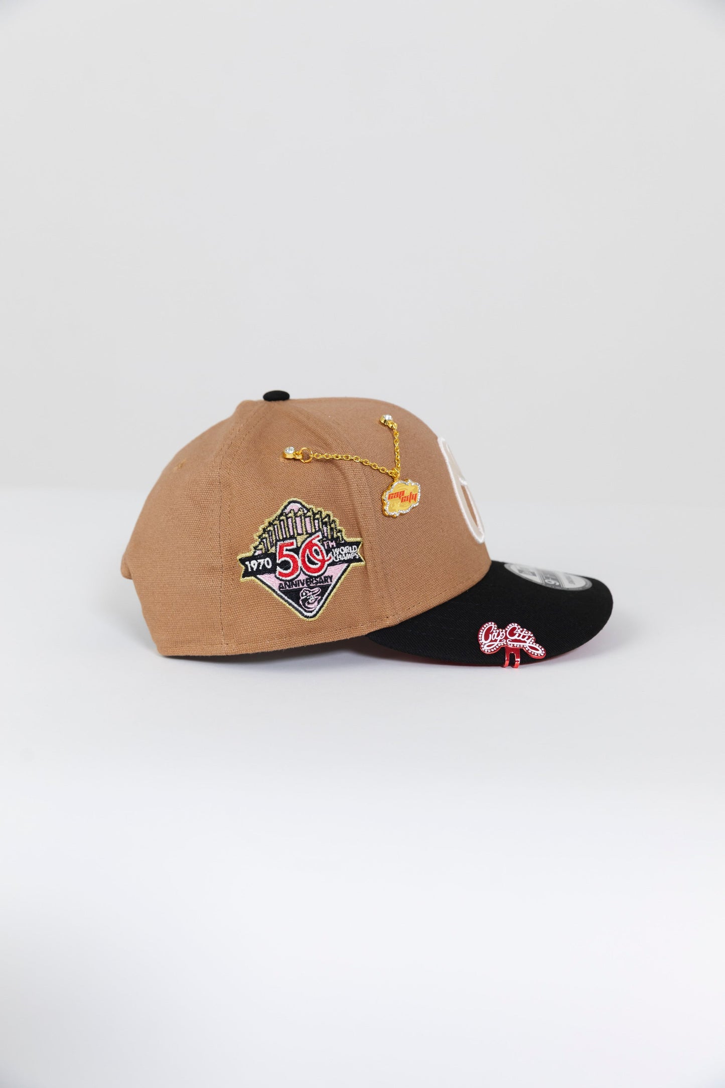 NEW ERA EXCLUSIVE 9FIFTY TAN/ BLACK BALTIMORE ORIOLES SNAPBACK W/ 50TH ANNIVERSARY PATCH