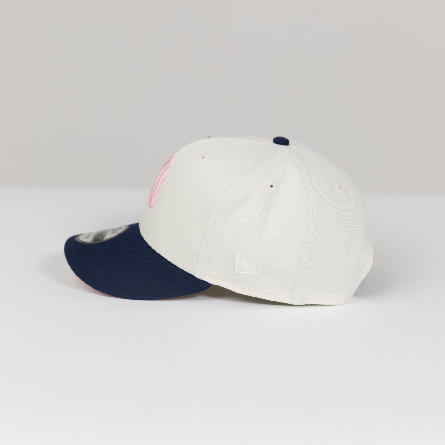 NEW ERA EXCLUSIVE 9FIFTY CHROME/ NAVY NEW YORK YANKEES SNAPBACK W/ ALL STAR GAME SIDE PATCH