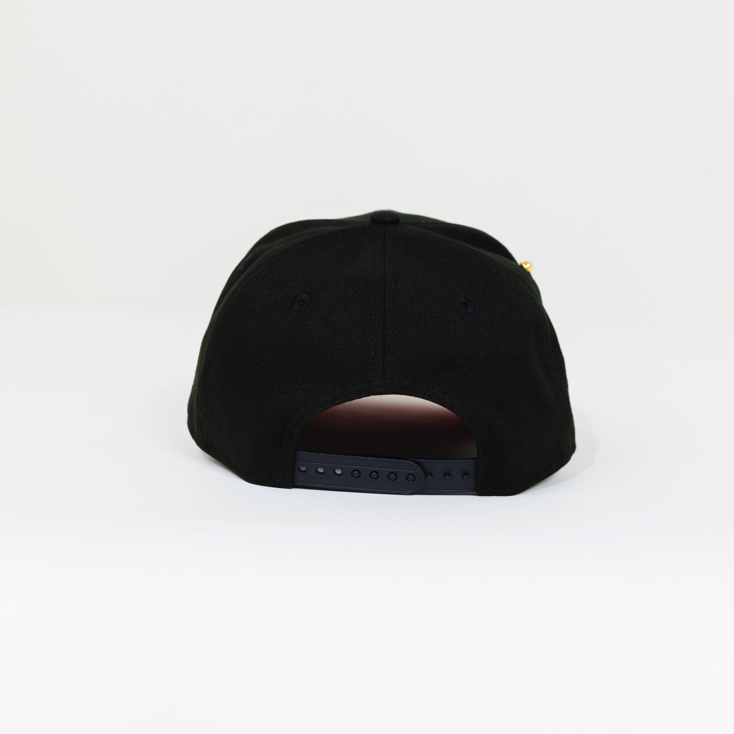 NEW ERA EXCLUSIVE 9FIFTY BLACK LOS ANGELES DODGERS SNAPBACK W/ 1988 WORLD SERIES SIDE PATCH