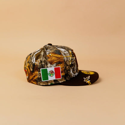 NEW ERA EXCLUSIVE 59FIFTY REALTREE/ BROWN MEXICO 2025 WORLD BASEBALL CLASSIC W/ MEXICO FLAG SIDE PATCH