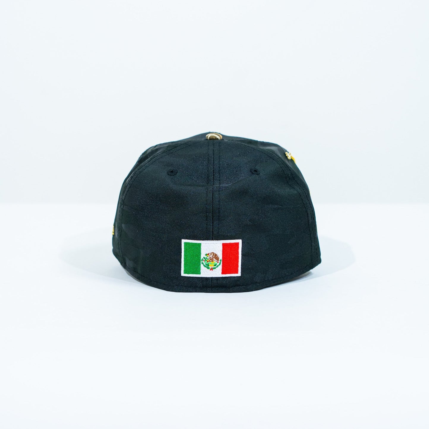 NEW ERA EXCLUSIVE 59FIFTY BLACK CAMO/ REALTREE "CHIVAS DE GUADALAJARA" W/ 115 ANNIVERSARY SIDE PATCH