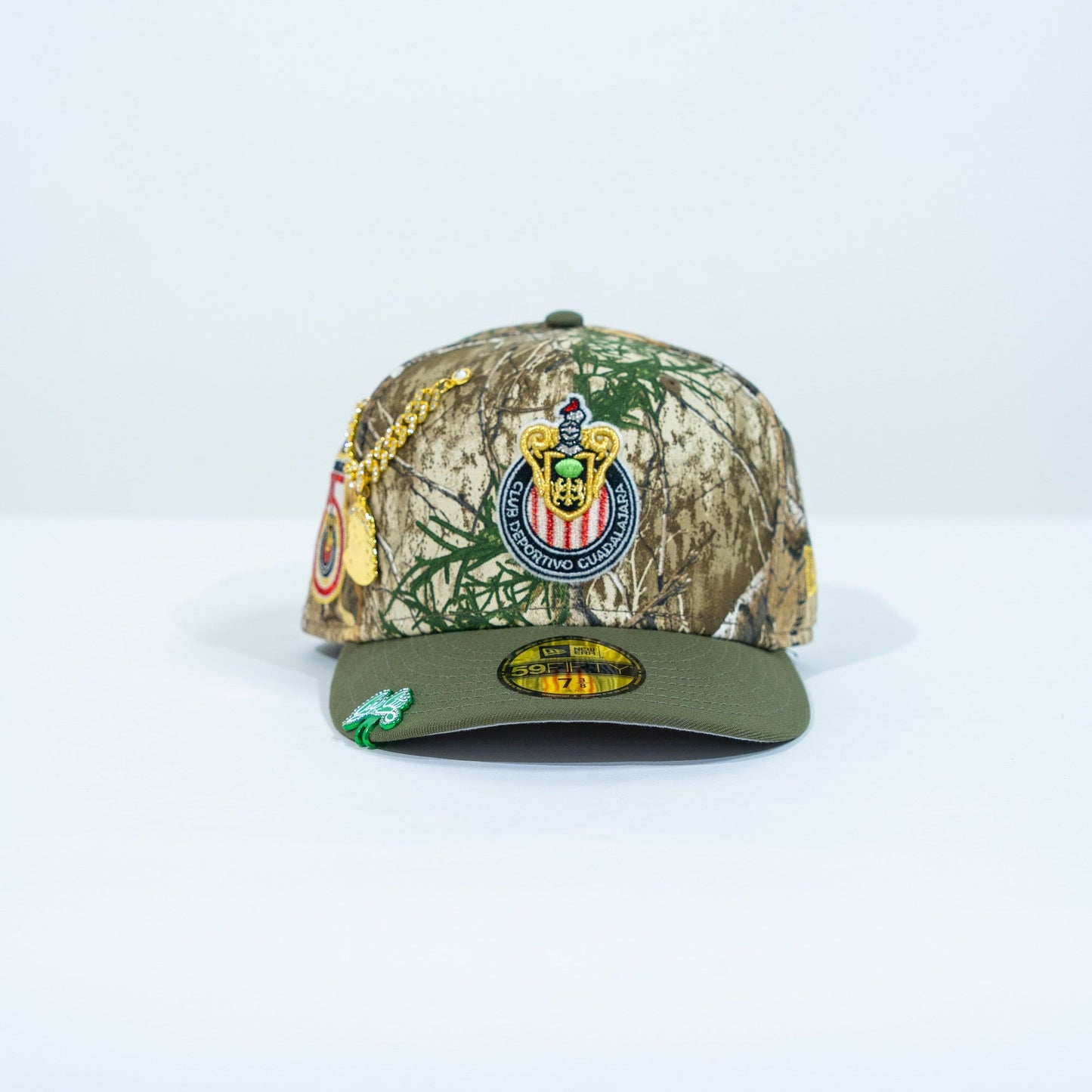 NEW ERA EXCLUSIVE 59FIFTY REALTREE/ OLIVE "CHIVAS DE GUADALAJARA" W/ 115 ANNIVERSARY SIDE PATCH