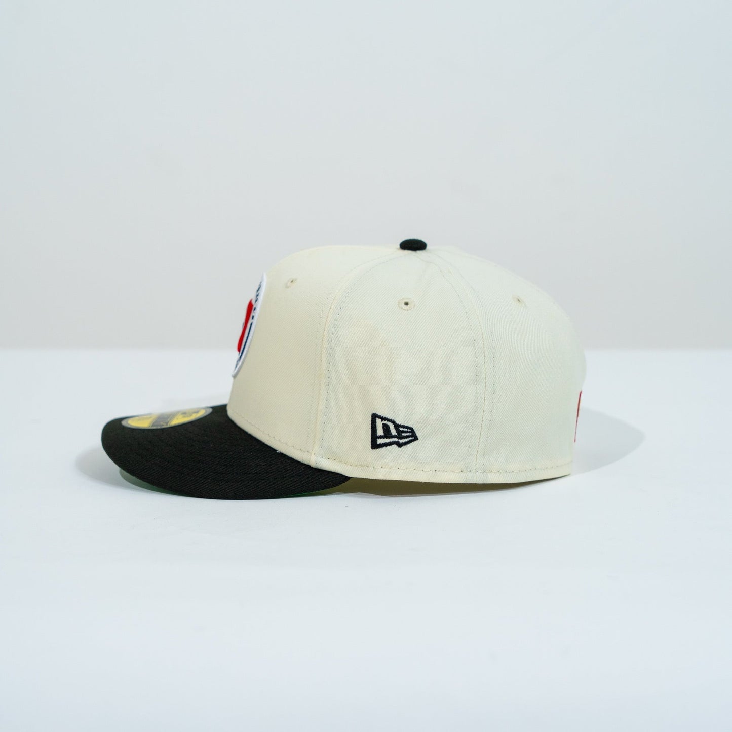 NEW ERA EXCLUSIVE 59FIFTY CHROME/ BLACK "CLUB CRUZ AZUL" W/ MEXICO FLAG SIDE PATCH