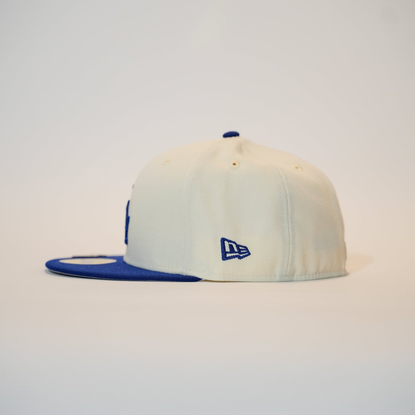 NEW ERA EXCLUSIVE 59FIFTY CHROME/BLUE LOS ANGELES DODGERS TWO TONE