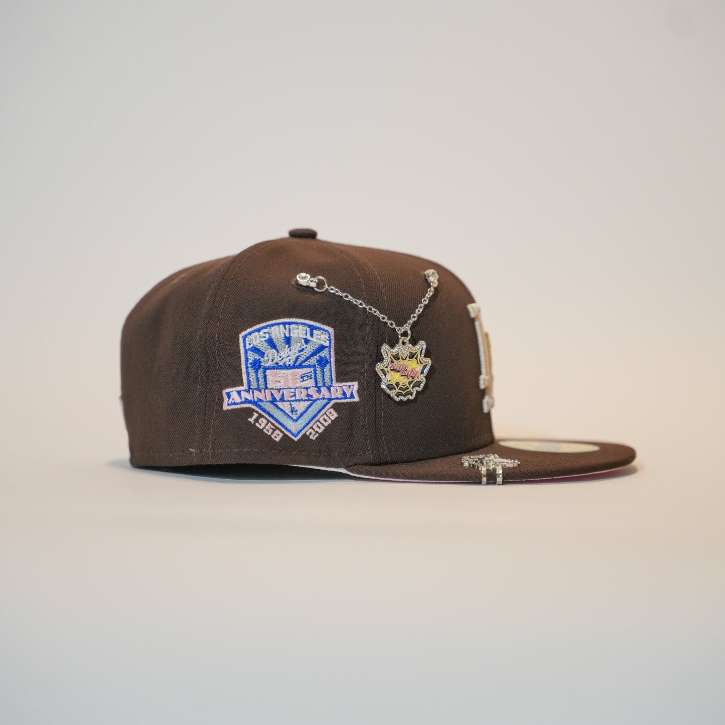 NEW ERA EXCLUSIVE 59FIFTY DARK BROWN LOS ANGELES DODGERS W/ 50TH ANNIVERSARY SIDE PATCH