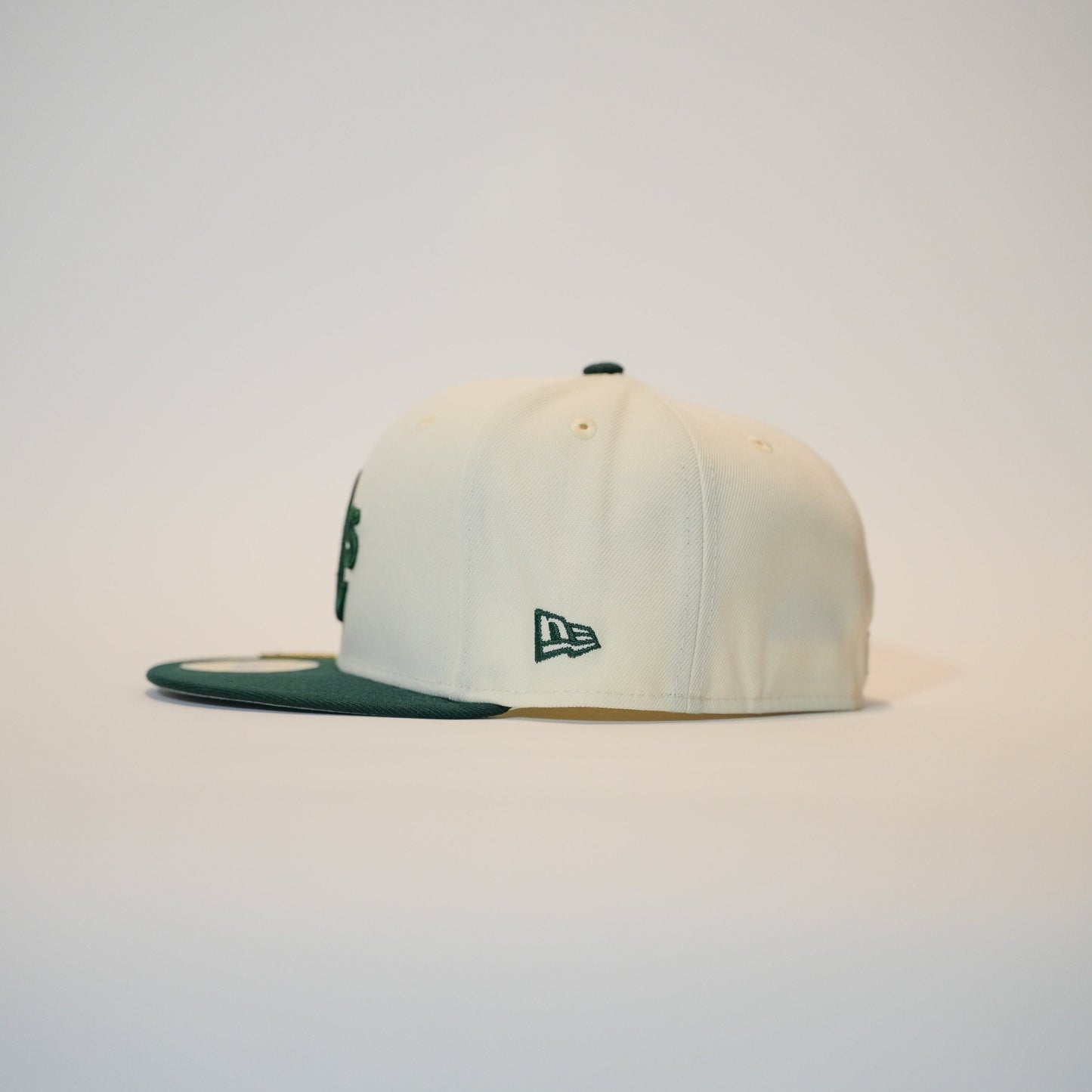 NEW ERA EXCLUSIVE 59FIFTY CHROME/ FOREST GREEN OAKLAND ATHLETICS TWO TONE