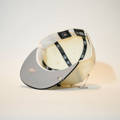 NEW ERA EXCLUSIVE 59FIFTY CHROME/BLACK CHICAGO WHITE SOX TWO TONE