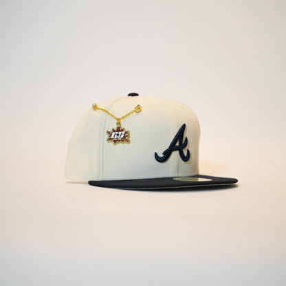 NEW ERA EXCLUSIVE 59FIFTY CHROME/NAVY ATLANTA BRAVES TWO TONE