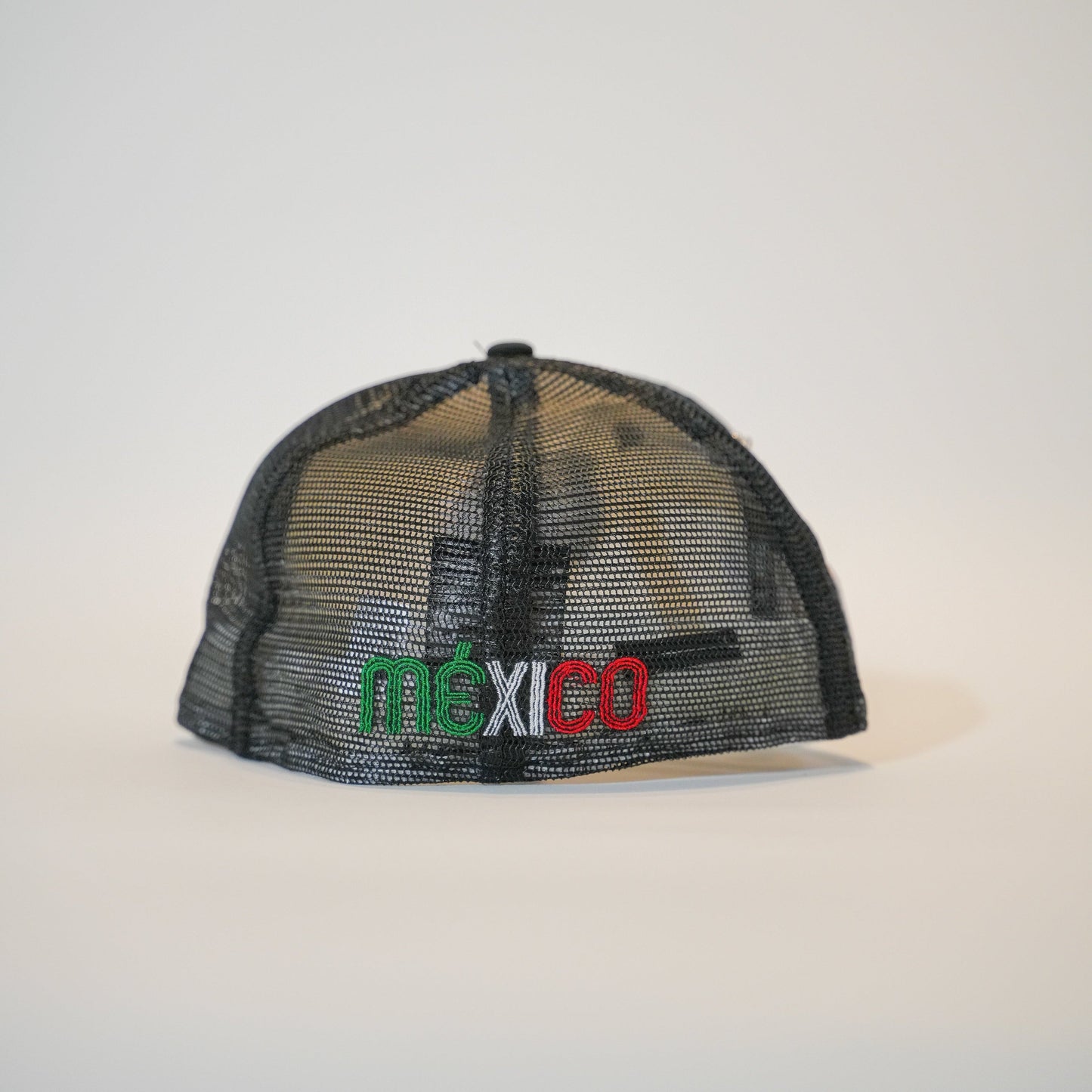 NEW ERA EXCLUSIVE 59FIFTY CHROME/ BLACK MEXICO "EL GALLO" MESHBACK W/ MEXICO FLAG SIDE PATCH