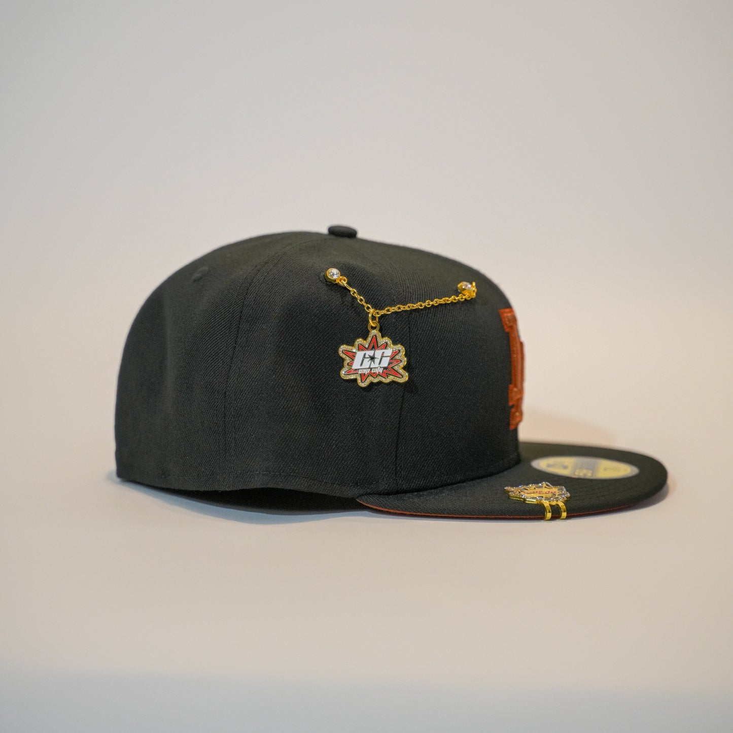 NEW ERA EXCLUSIVE 59FIFTY BLACK LOS ANGELES DODGERS W/RUST LOGO