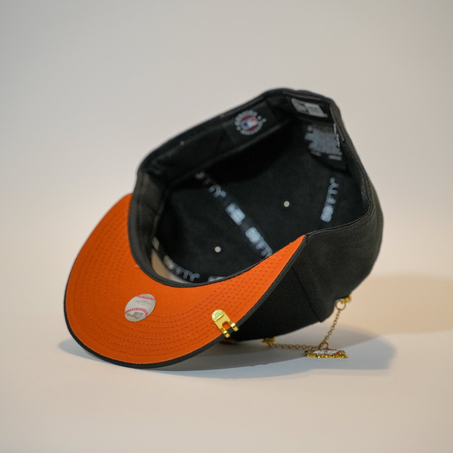 NEW ERA EXCLUSIVE 59FIFTY BLACK LOS ANGELES DODGERS W/RUST LOGO