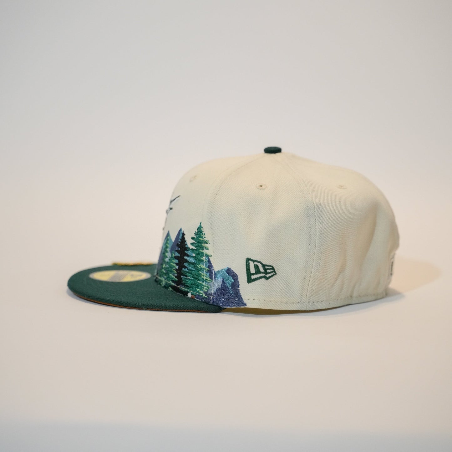 NEW ERA EXCLUSIVE 59FIFTY CHROME/FOREST GREEN FLORIDA MARLINS W/ PINE TREES