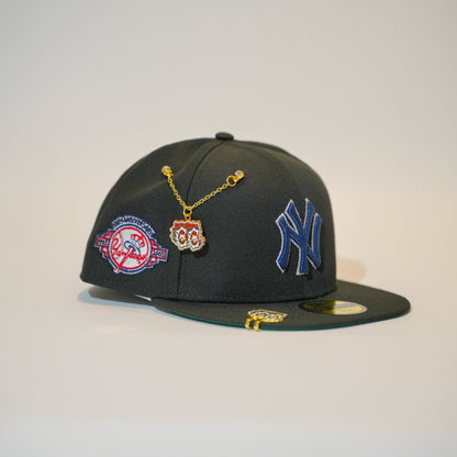 NEW ERA EXCLUSIVE 59FIFTY BLACK NEW YORK YANKEES W/ 100TH ANNIVERSARY SIDE PATCH