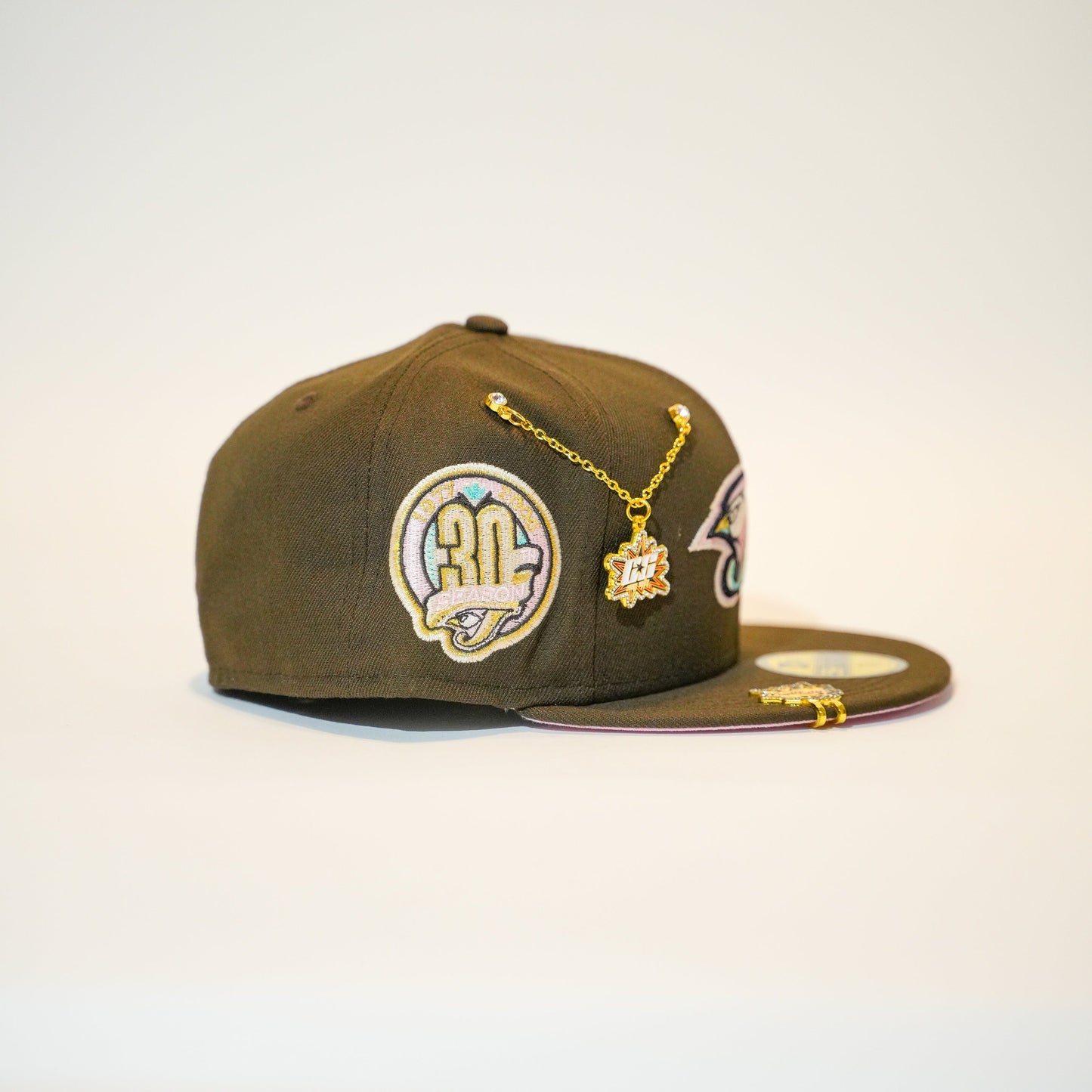 NEW ERA EXCLUSIVE 59FIFTY BROWN TORONTO BLUE JAYS W/ 30TH ANNIVERSARY SIDE PATCH