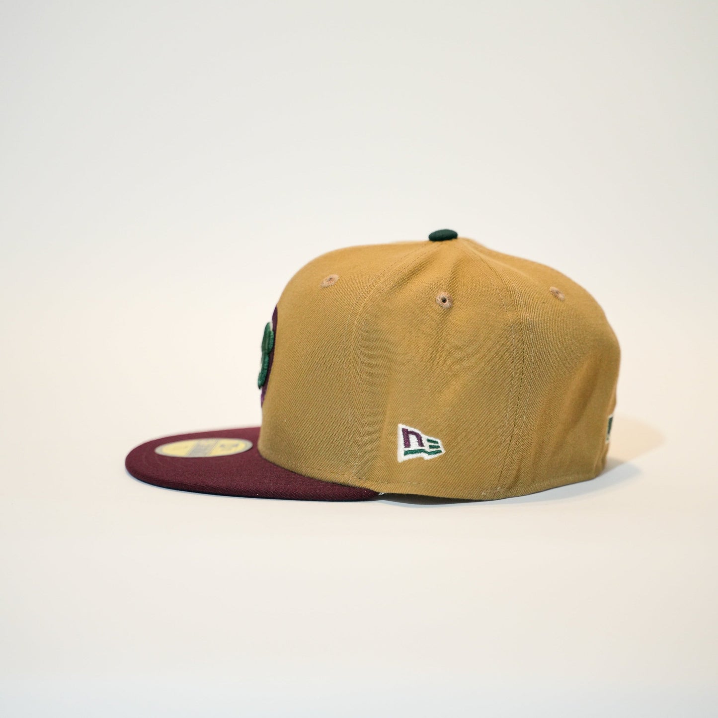 NEW ERA EXCLUSIVE 59FIFTY CAMEL/ BURGUNDY CHICAGO CUBS W/ 1990 ALL STAR GAME SIDE PATCH