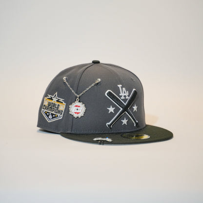 NEW ERA EXCLUSIVE 59FIFTY GREY/BLACK LOS ANGELES DODGERS W/ 2020 WORLD CHAMPIONS SIDE PATCH