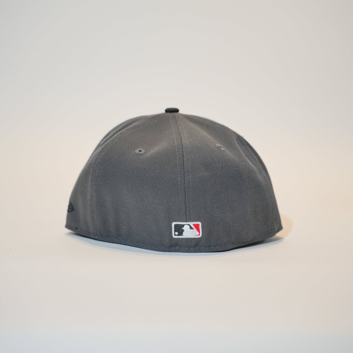 NEW ERA EXCLUSIVE 59FIFTY GREY/BLACK LOS ANGELES DODGERS W/ 2020 WORLD CHAMPIONS SIDE PATCH