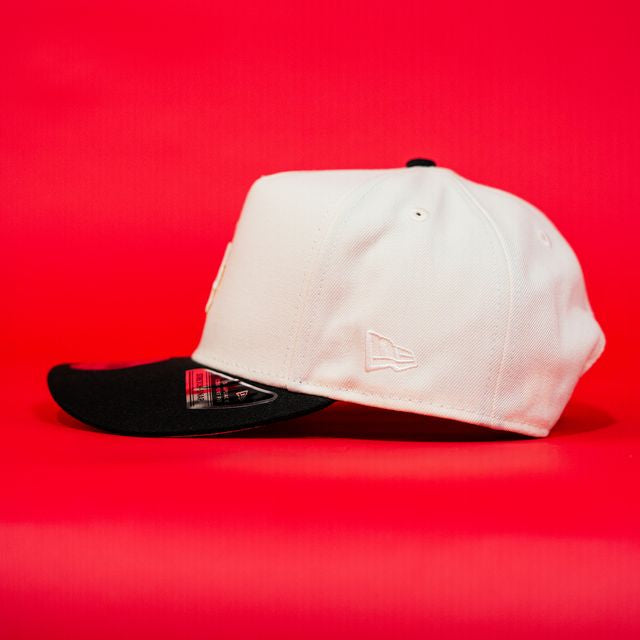 NEW ERA EXCLUSIVE 9FIFTY A-FRAME CHROME/ BLACK LOS ANGELES DODGERS W/ DODGER STADIUM SIDE PATCH