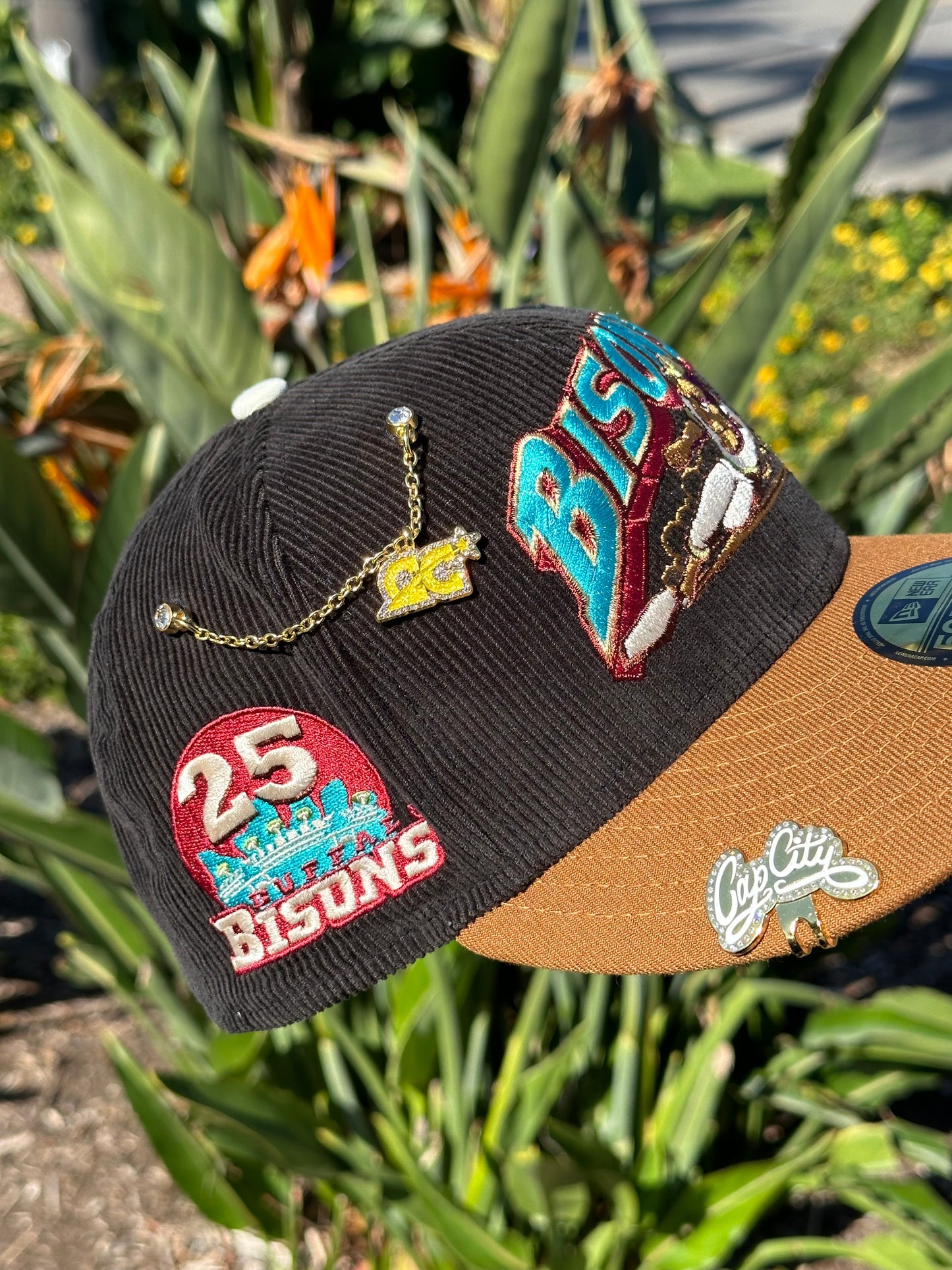 NEW ERA EXCLUSIVE 59FIFTY CORDUROY/KAHKI BUFFALO BISONS W/ 25TH ANNIVERSARY PATCH