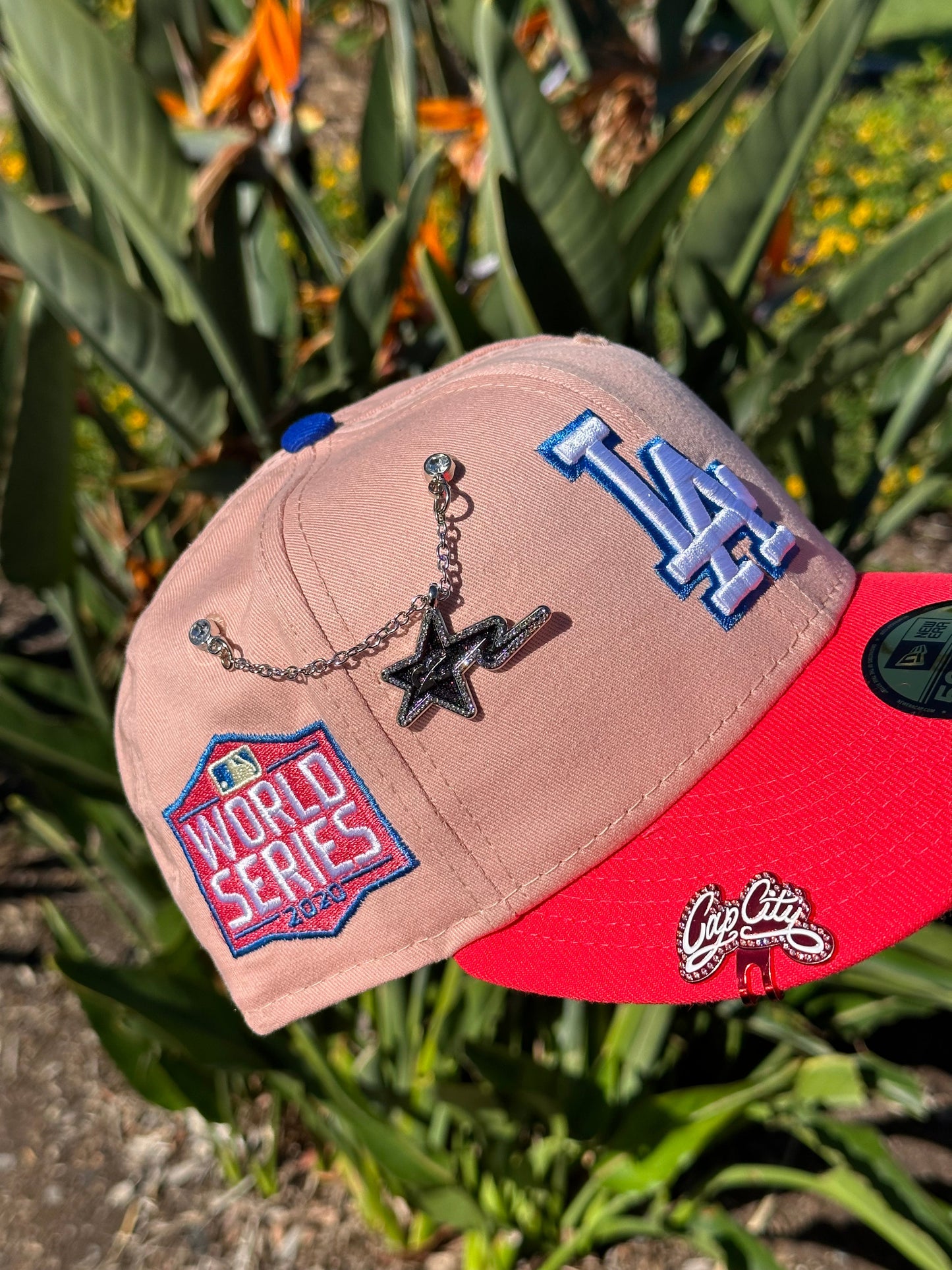 NEW ERA EXCLUSIVE 59FIFTY BLUSH/LAVA RED LOS ANGELES DODGERS W/ 2020 WORLD SERIES PATCH